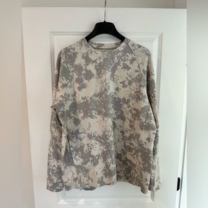 Lululemon Grey Tiedie Crewneck